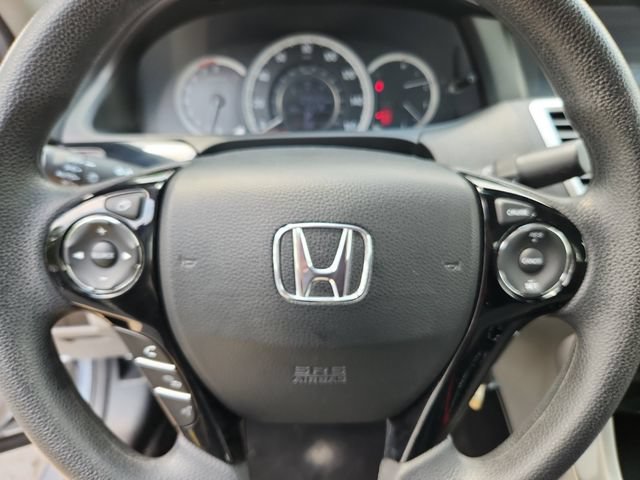 Used 2017 Honda Accord LX image 9