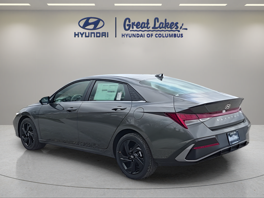 New 2026 Hyundai Elantra SEL Sport Premium w/ Cargo Package FWD image 4