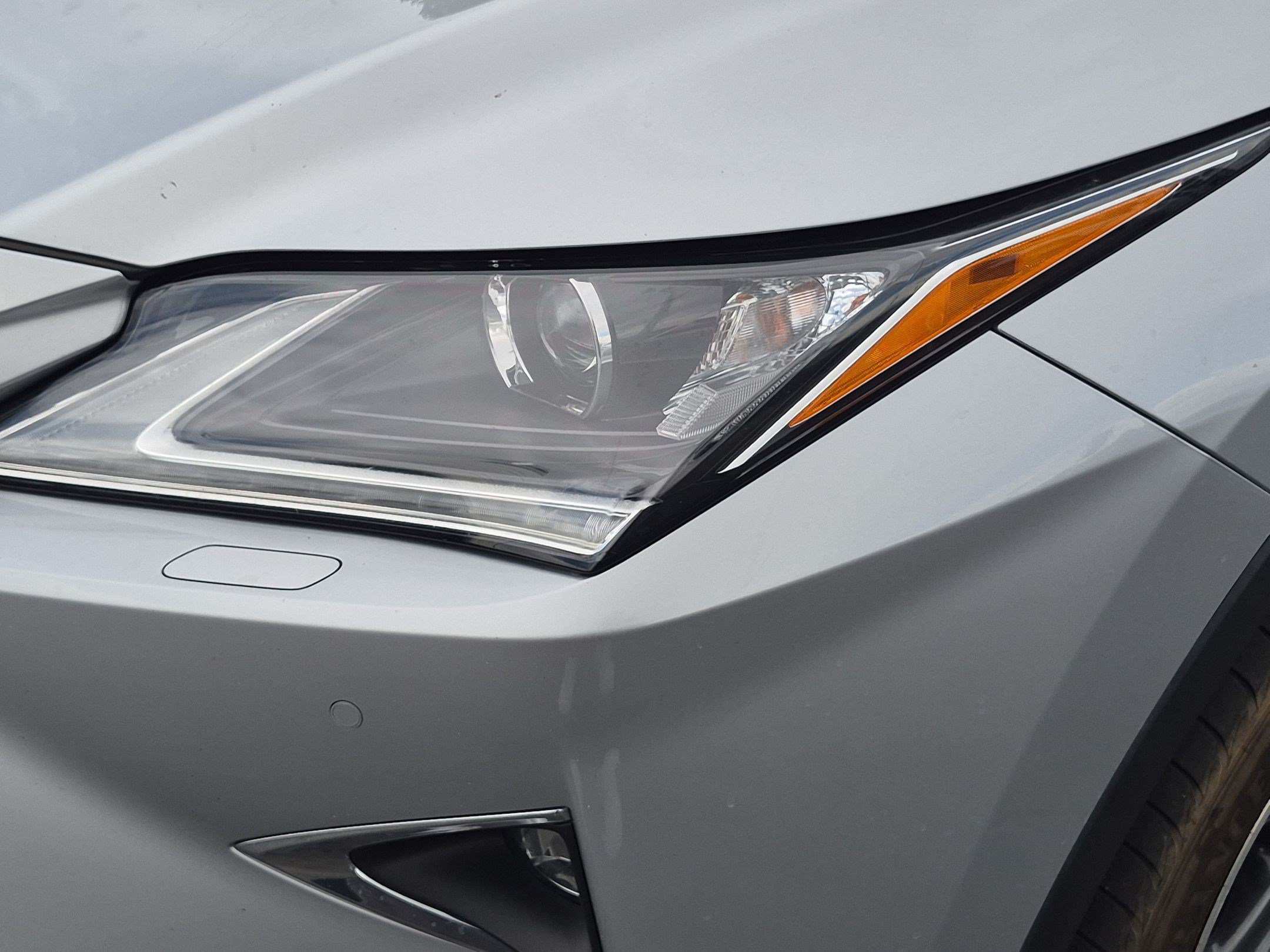 Used 2019 Lexus RX 450hL Premium w/ Premium Package AWD/4WD image 12