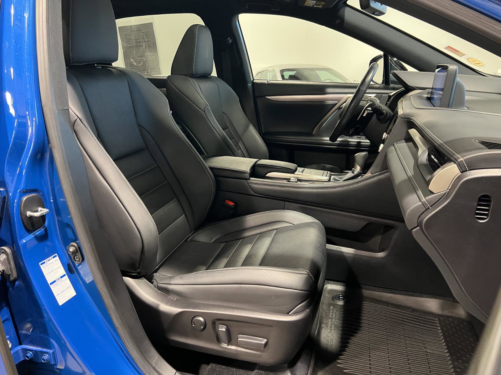 Used 2022 Lexus RX 350 F Sport w/ Accessory Package image 38