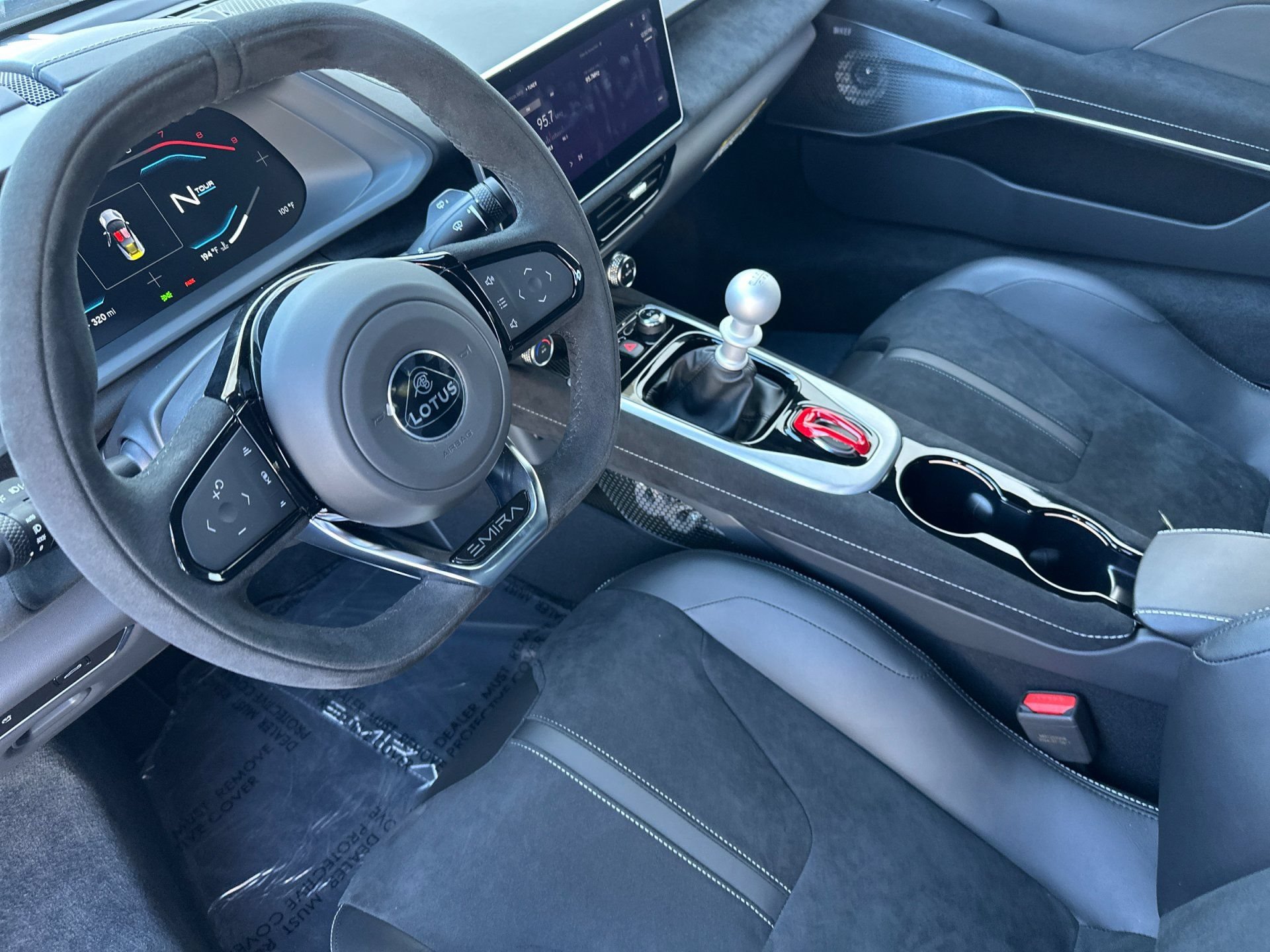 Used 2025 Lotus Emira RWD image 10
