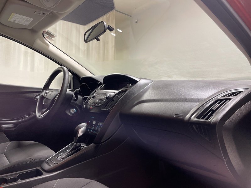 Used 2018 Ford Focus SE image 13