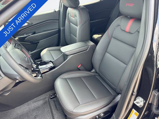 New 2026 Chevrolet Trax RS w/ Sunroof Package FWD image 11