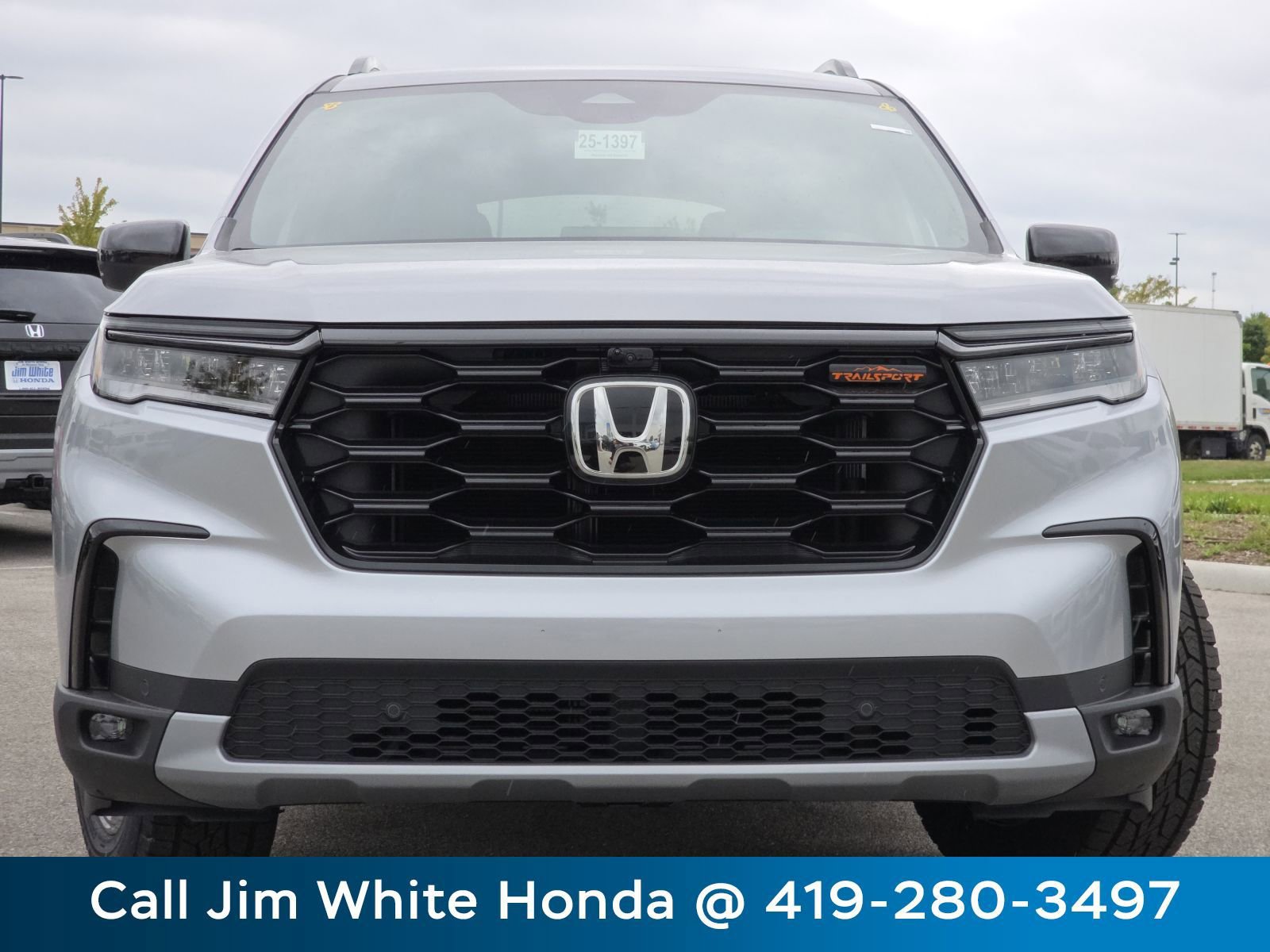 New 2025 Honda Pilot TrailSport image 12