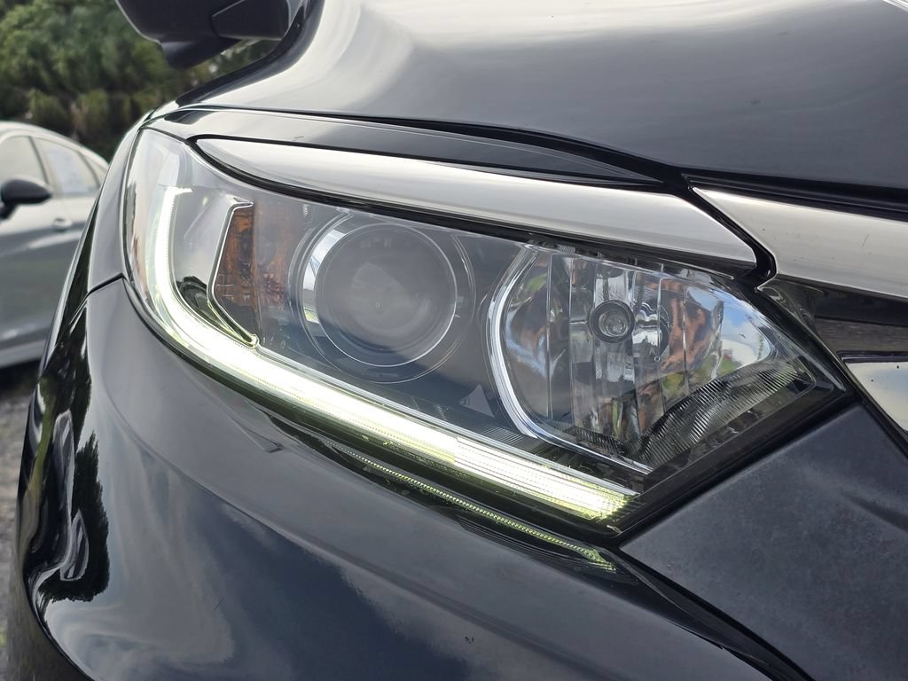 Used 2021 Honda HR-V EX image 12