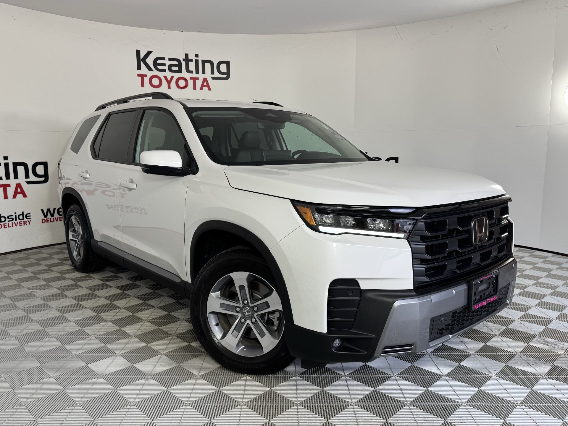 Used 2026 Honda Pilot EX-L image 2