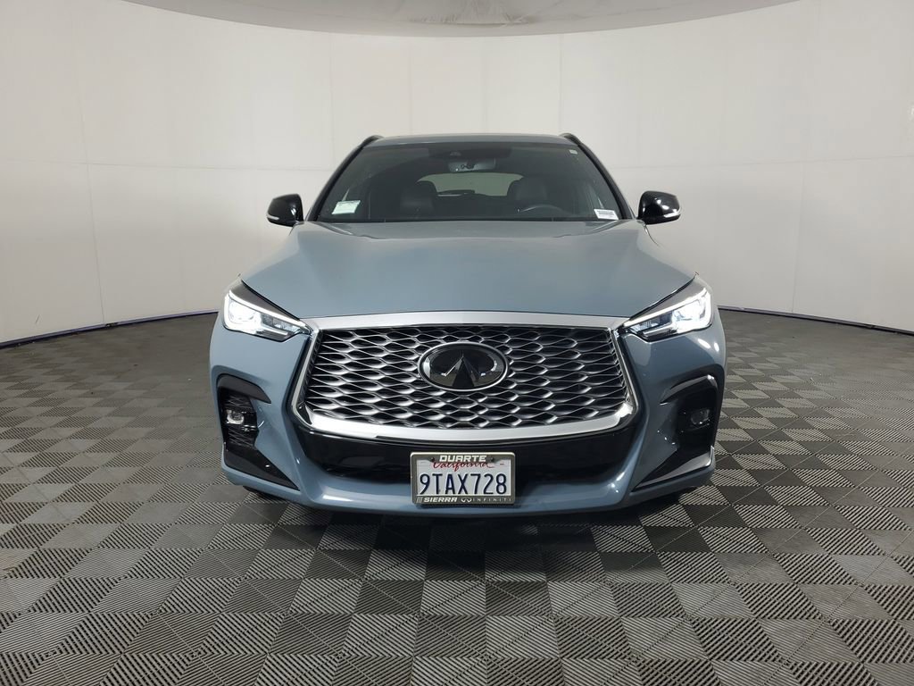 Used 2025 INFINITI QX55 Luxe w/ Cargo Package image 9