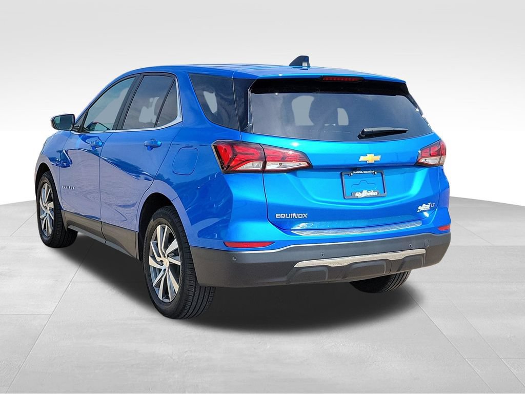 Used 2024 Chevrolet Equinox LT w/ LPO, Floor Liner Package FWD image 4