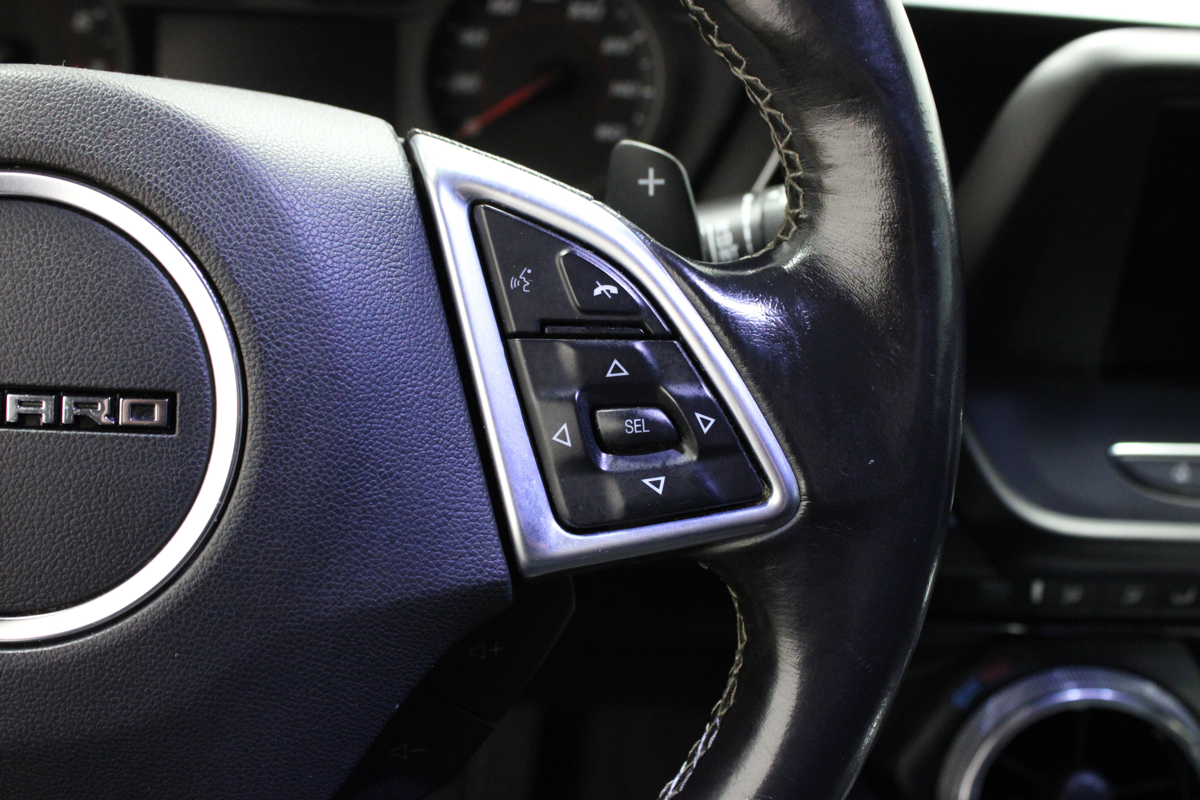 Used 2019 Chevrolet Camaro LS RWD image 21