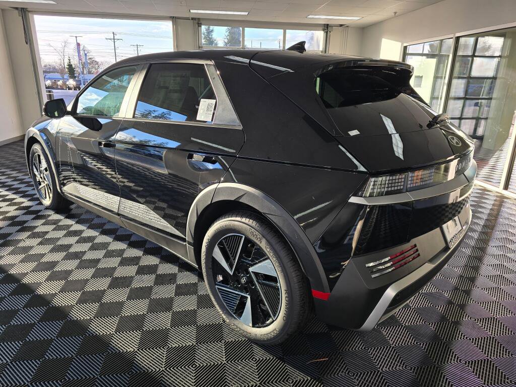 New 2026 Hyundai Ioniq 5 SEL image 6