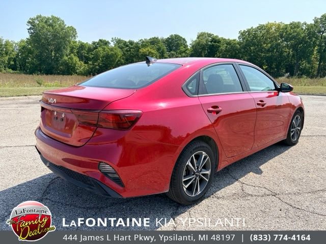 Certified 2024 Kia Forte LXS FWD image 5