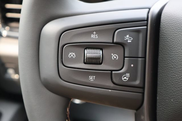 New 2026 GMC Sierra 2500 AT4 w/ LPO, Black Badging Package AWD/4WD image 8