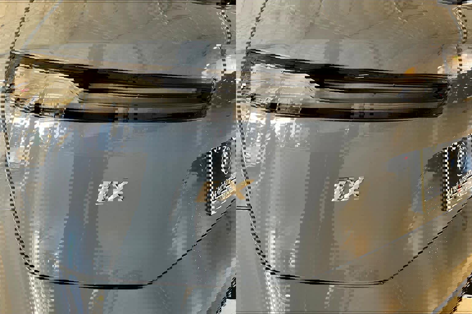 New 2026 BMW iX xDrive60 w/ M Sport Package image 14