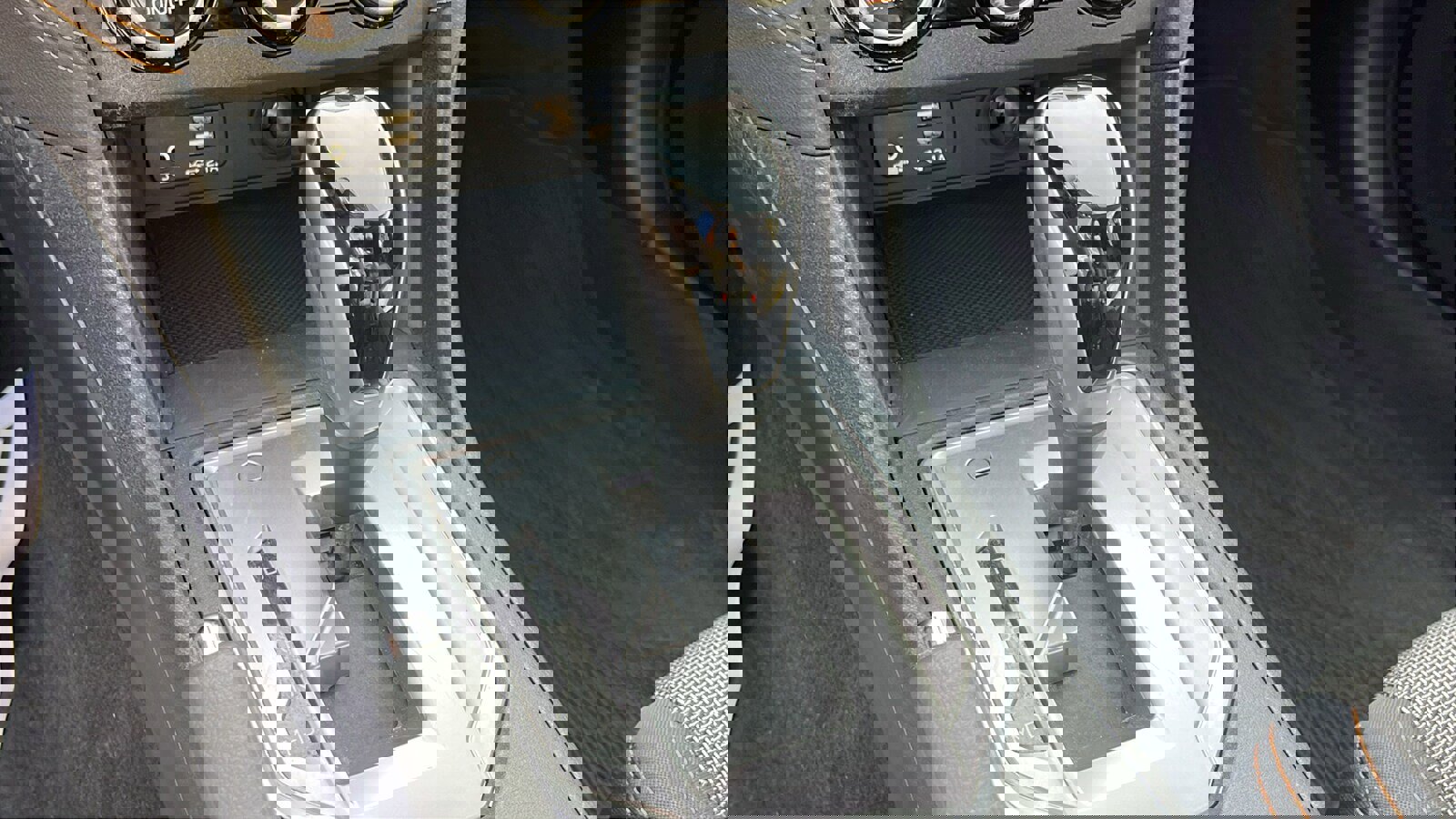 Certified 2022 Subaru Crosstrek 2.0i Premium w/ Moonroof Package image 18