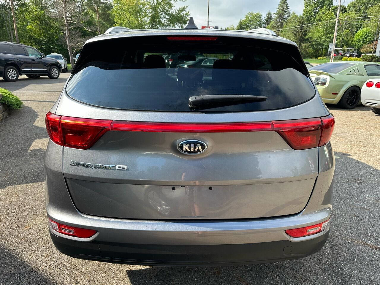 Used 2017 Kia Sportage LX w/ LX Popular Package image 5