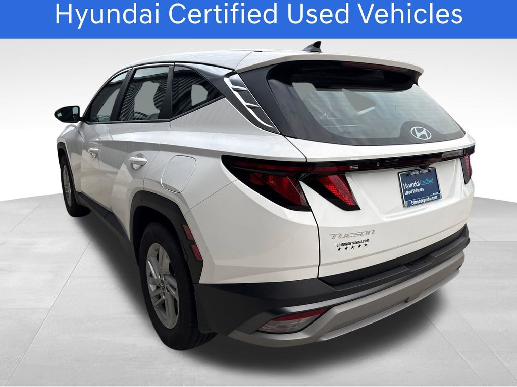Certified 2025 Hyundai Tucson SE image 8