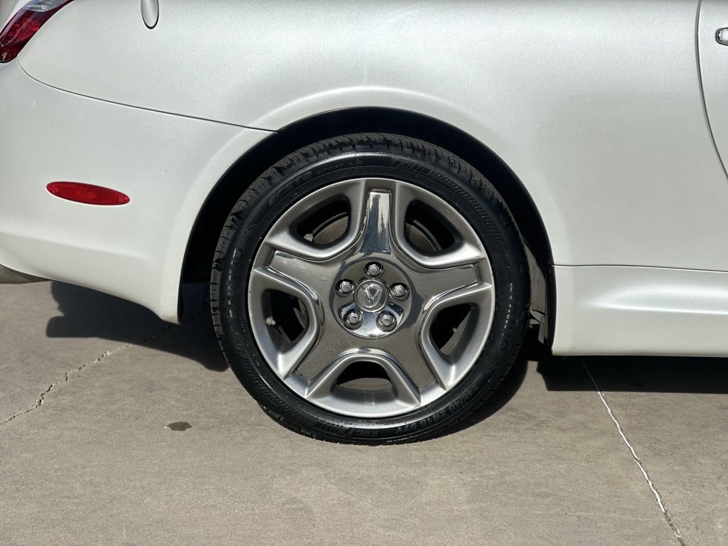 Used 2008 Lexus SC 430 Convertible image 29