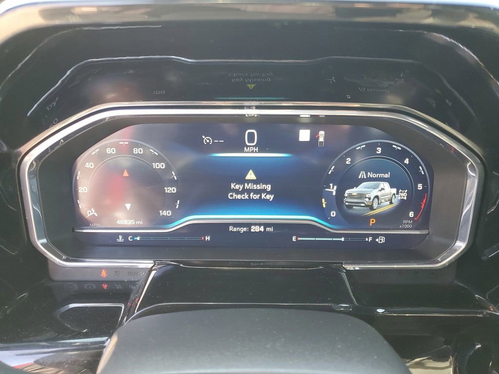 Used 2023 Chevrolet Silverado 1500 High Country w/ Technology Package image 12