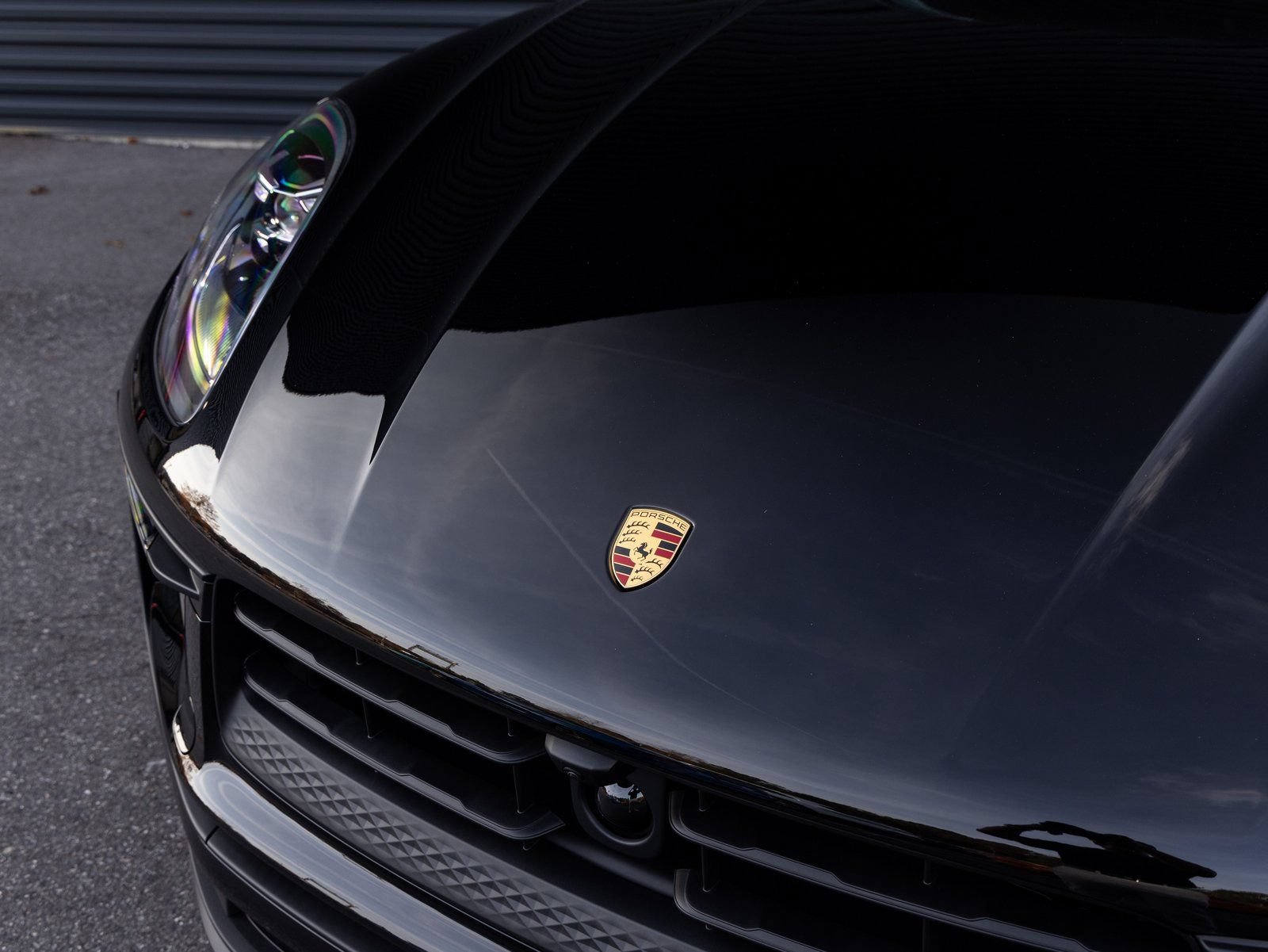 New 2026 Porsche Macan AWD/4WD image 10