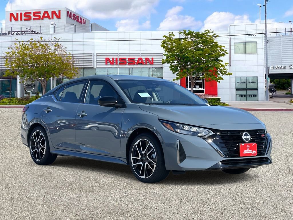 New 2025 Nissan Sentra SR w/ SR Premium Package image 5
