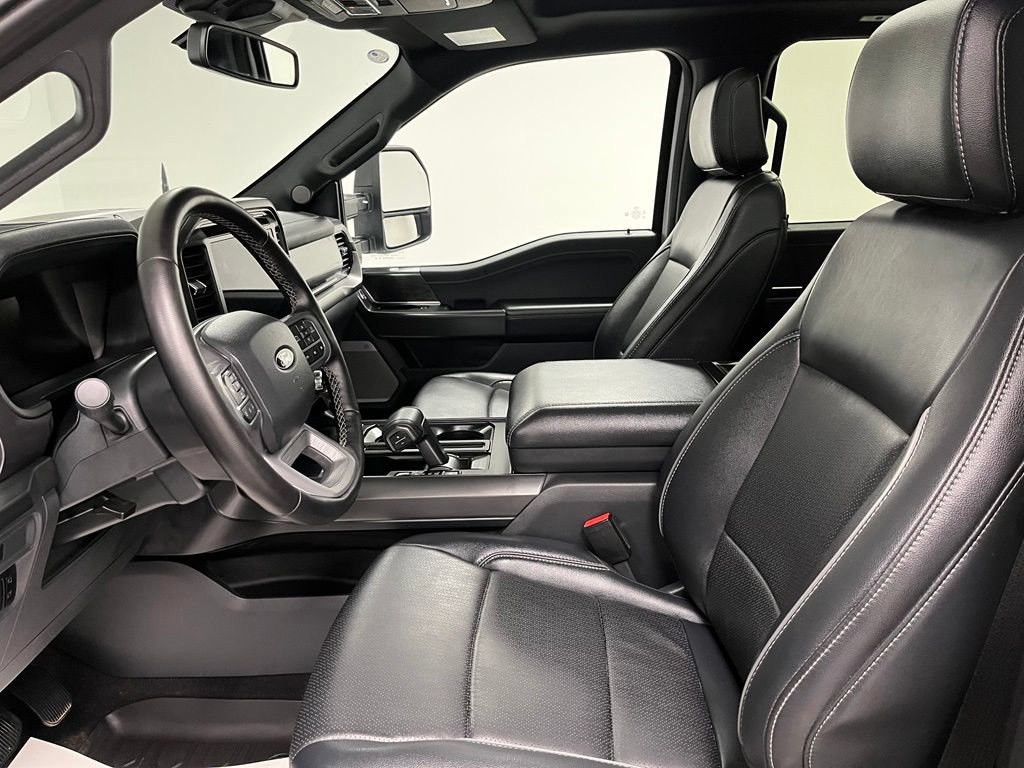 Used 2025 Ford F150 Lariat AWD/4WD image 21