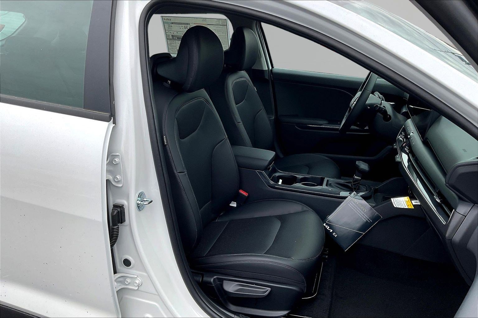 New 2026 Kia K4 EX FWD image 18