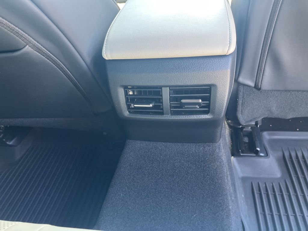 Used 2021 Lexus IS 350 F Sport image 8