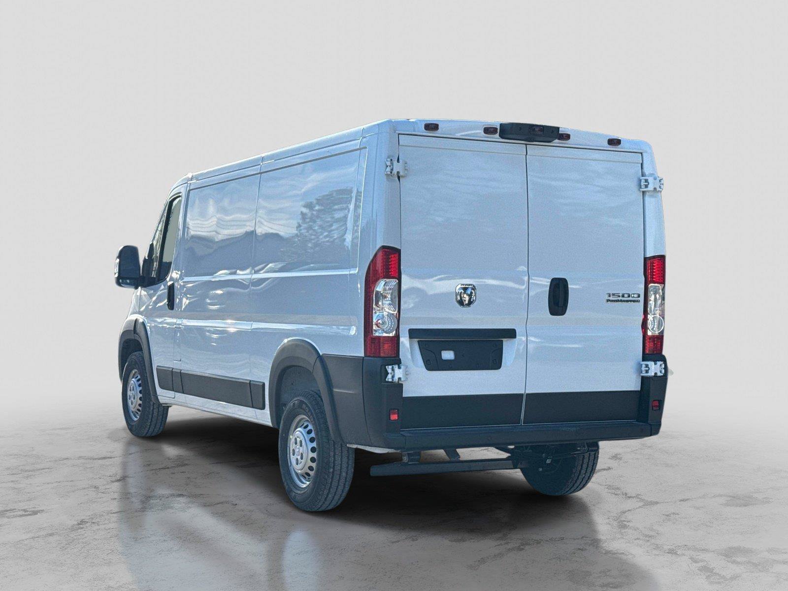 New 2026 RAM ProMaster 1500 w/ Storage Group FWD image 7