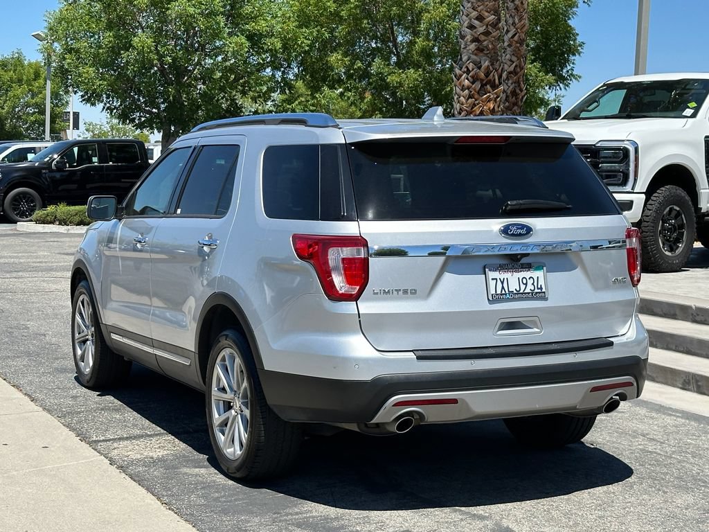 Used 2017 Ford Explorer Limited AWD/4WD image 4