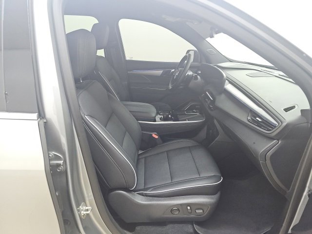 Used 2025 Buick Enclave Preferred image 21