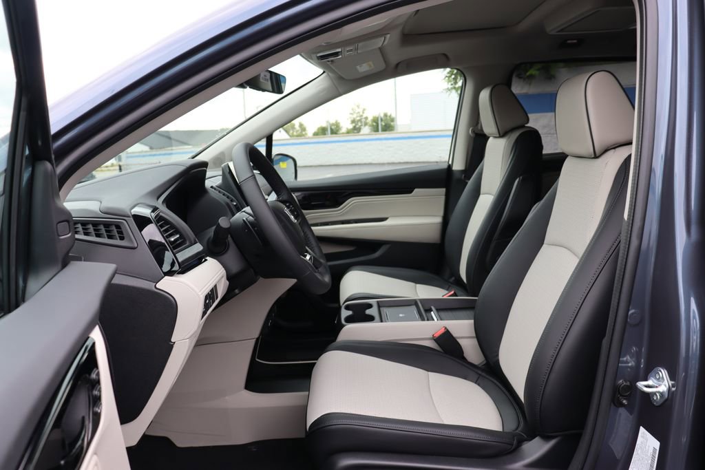 Certified 2026 Honda Odyssey Elite image 31