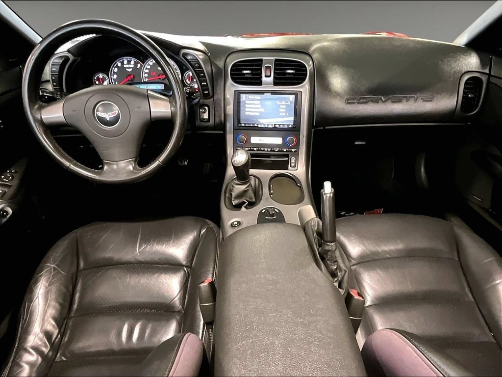 Used 2006 Chevrolet Corvette Convertible w/ Preferred Equipment Group RWD image 21