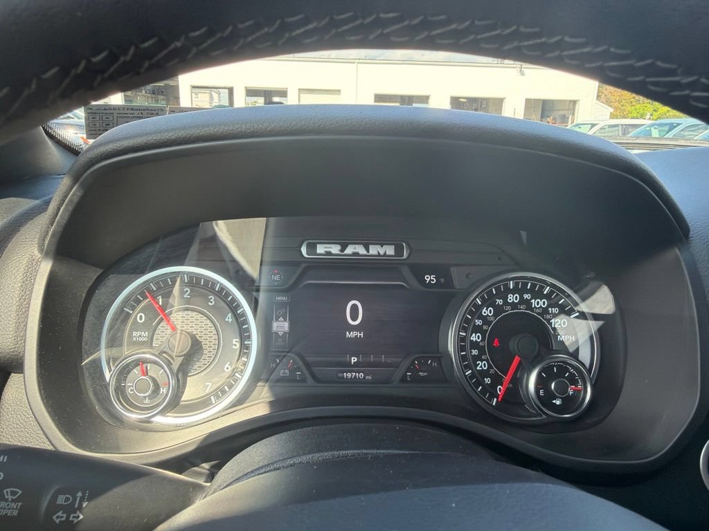 Used 2025 RAM 1500 Big Horn AWD/4WD image 22