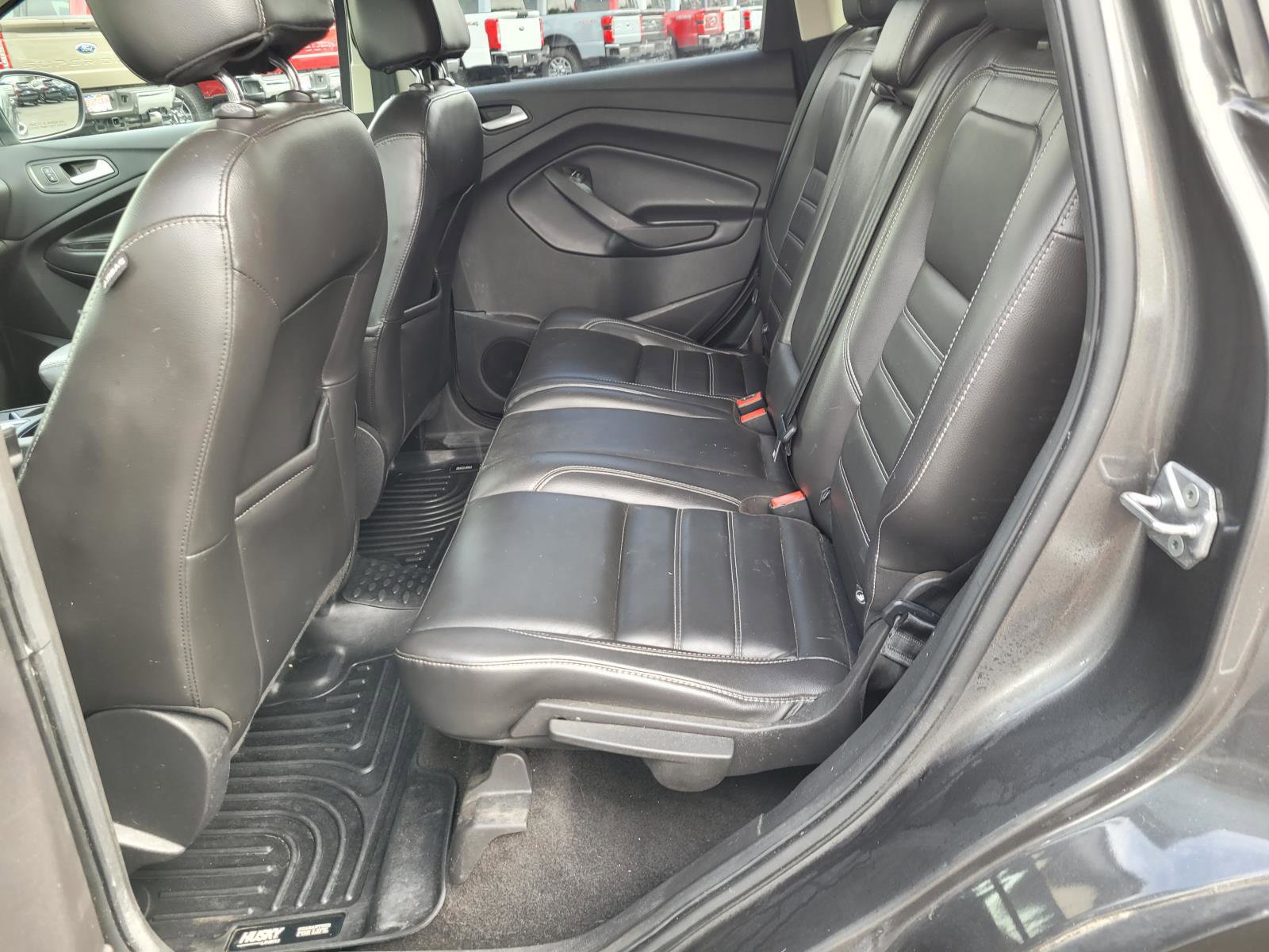 Used 2017 Ford Escape Titanium w/ Equipment Group 301A AWD/4WD image 13