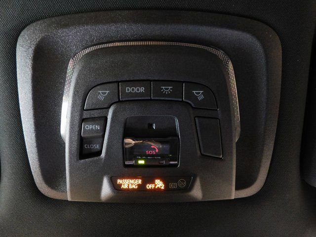 Used 2025 Toyota Crown Platinum image 39