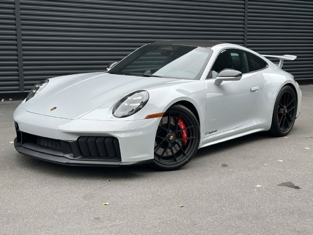 New 2026 Porsche 911 Carrera GTS