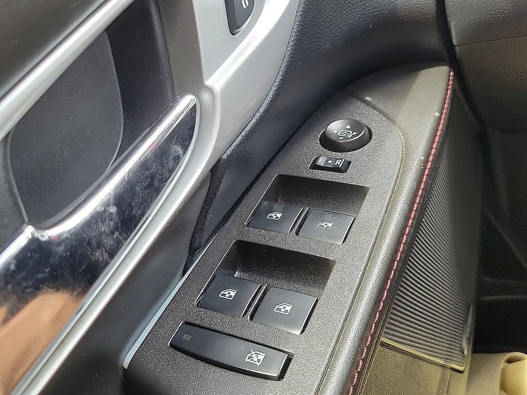 Used 2015 GMC Terrain SLT FWD image 11