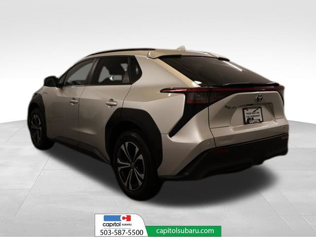 Used 2023 Toyota bZ4X AWD w/ Weather Package image 4