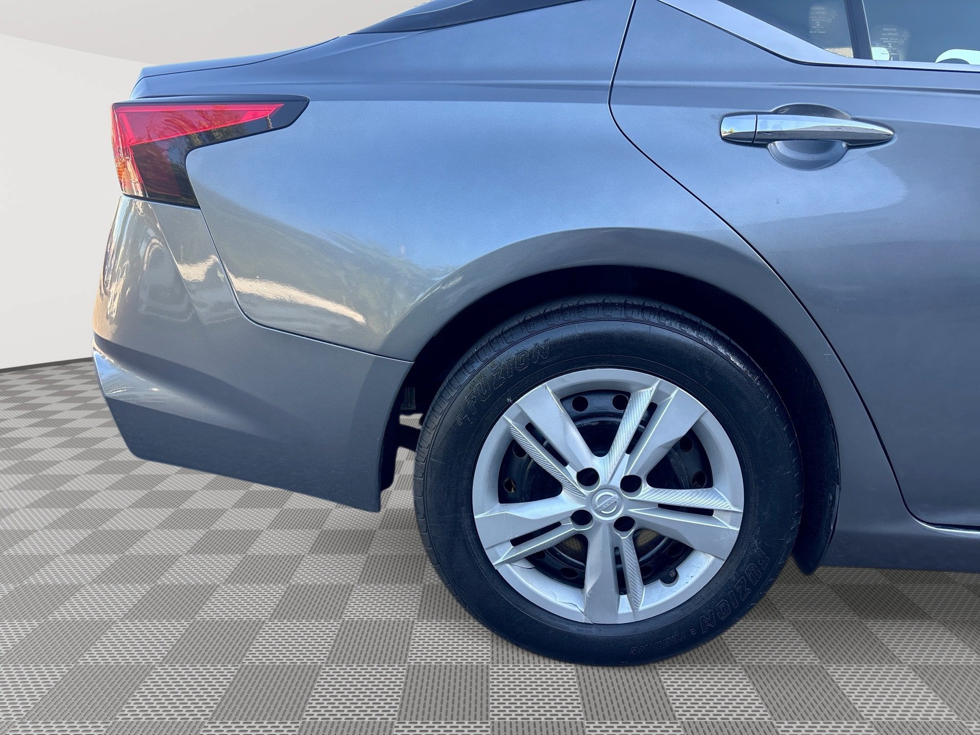 Used 2022 Nissan Altima 2.5 S FWD image 29