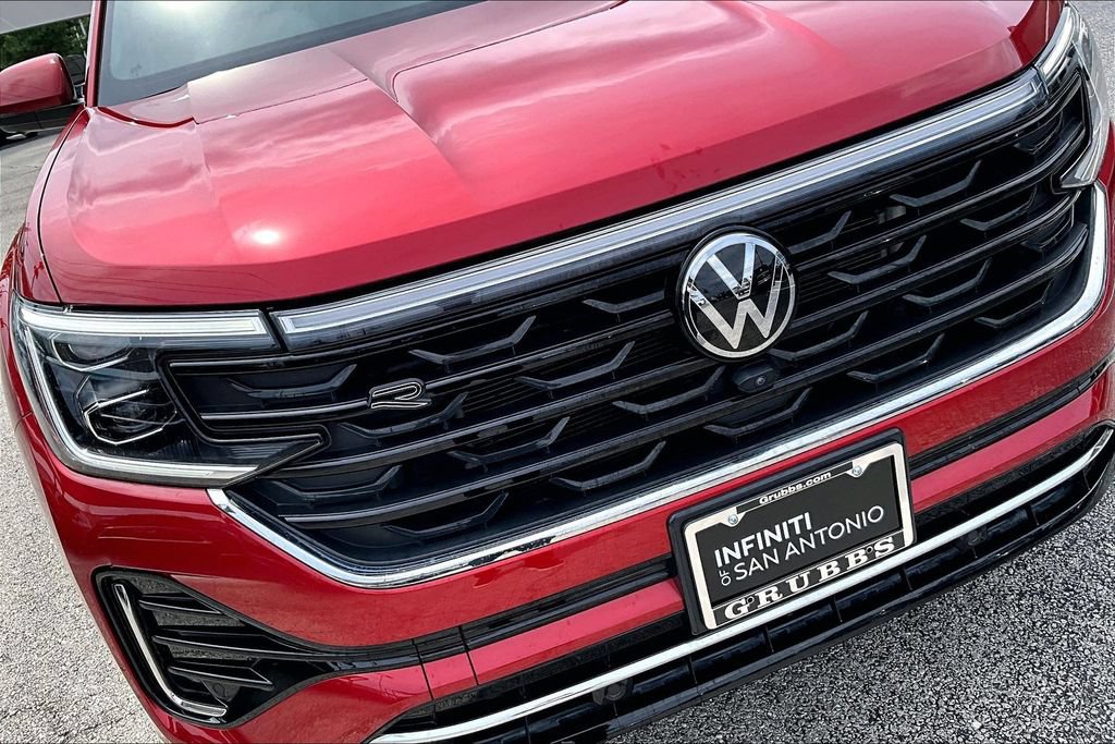 Used 2024 Volkswagen Atlas Cross Sport SEL Premium R-Line AWD/4WD image 39