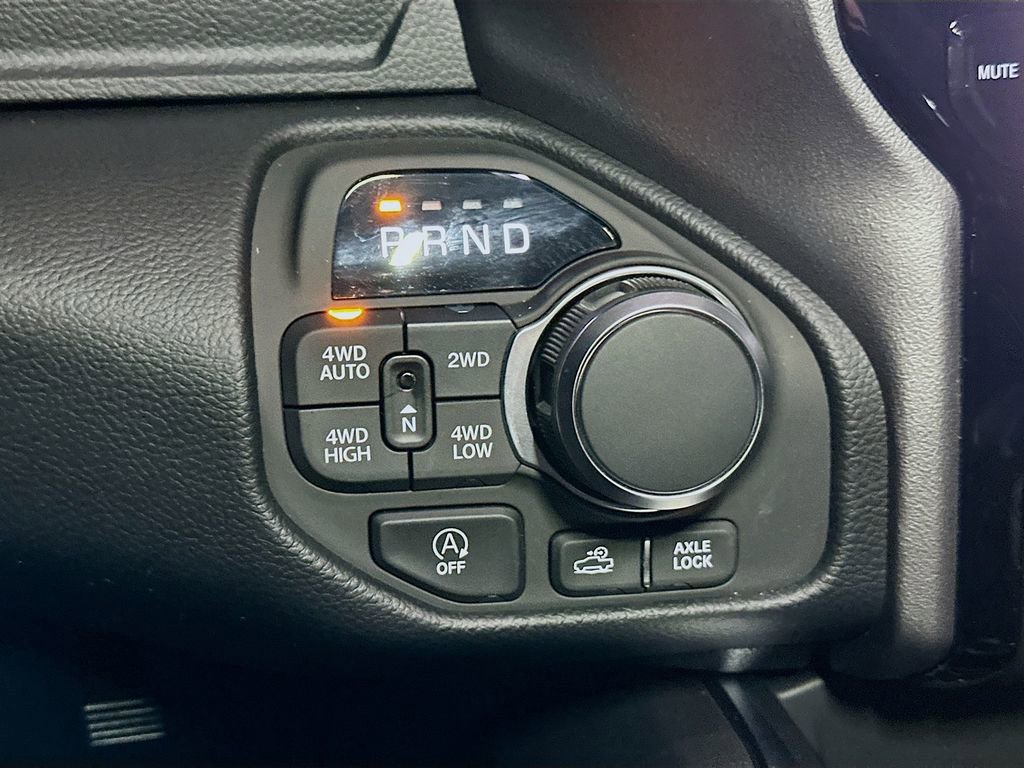 New 2026 RAM 1500 Big Horn AWD/4WD image 12