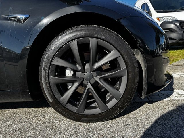 Used 2018 Tesla Model 3 Mid Range image 11