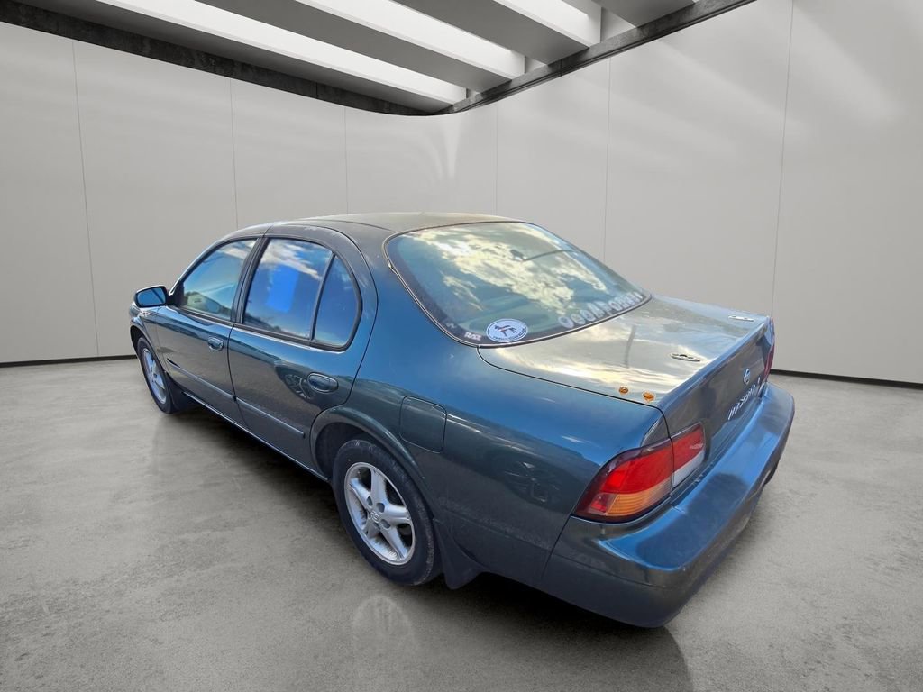 Used 1999 Nissan Maxima image 5