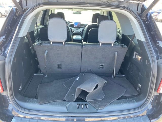 Used 2023 Ford Explorer XLT AWD/4WD image 21