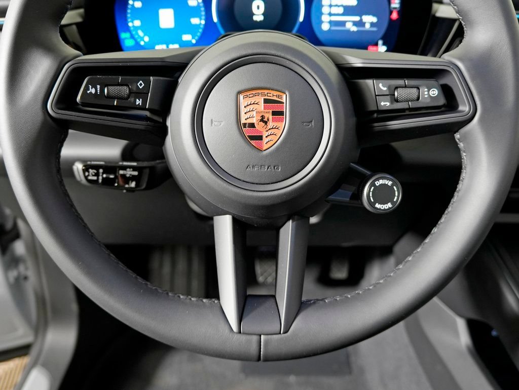 Certified 2026 Porsche Macan 4 Electric AWD/4WD image 23