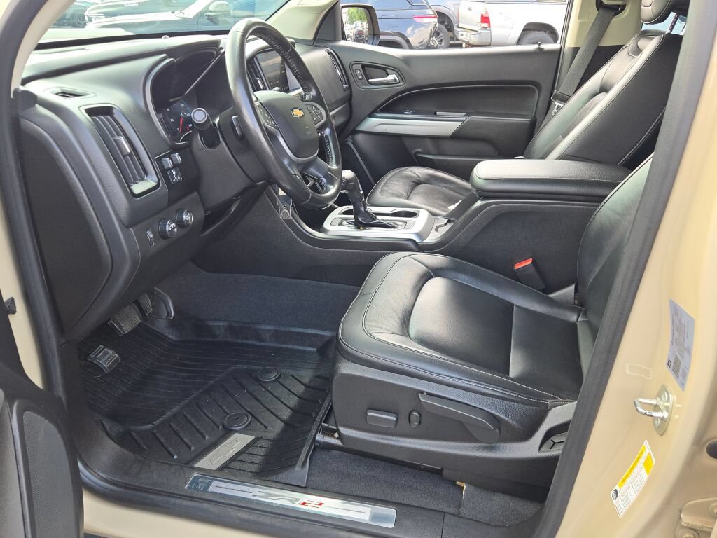 Used 2021 Chevrolet Colorado ZR2 w/ ZR2 Dusk Special Edition AWD/4WD image 26