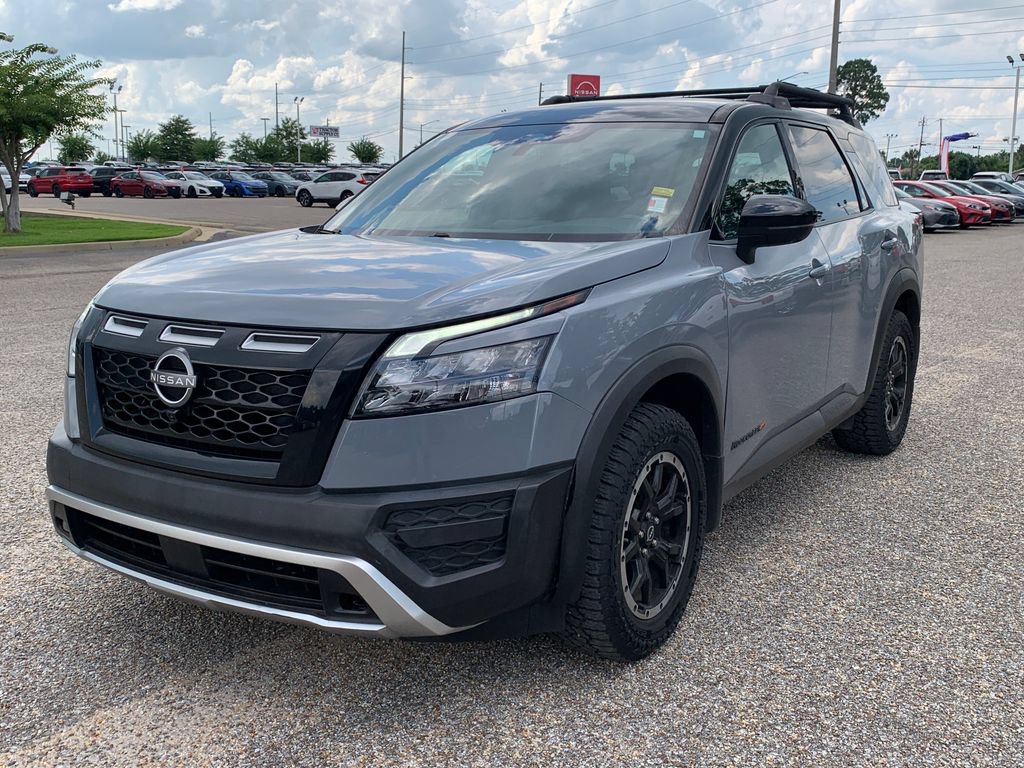 Used 2023 Nissan Pathfinder Rock Creek AWD/4WD image 8