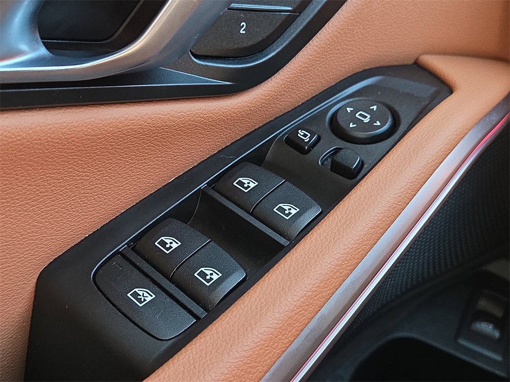 Used 2023 BMW 330i Sedan w/ Premium Package image 27