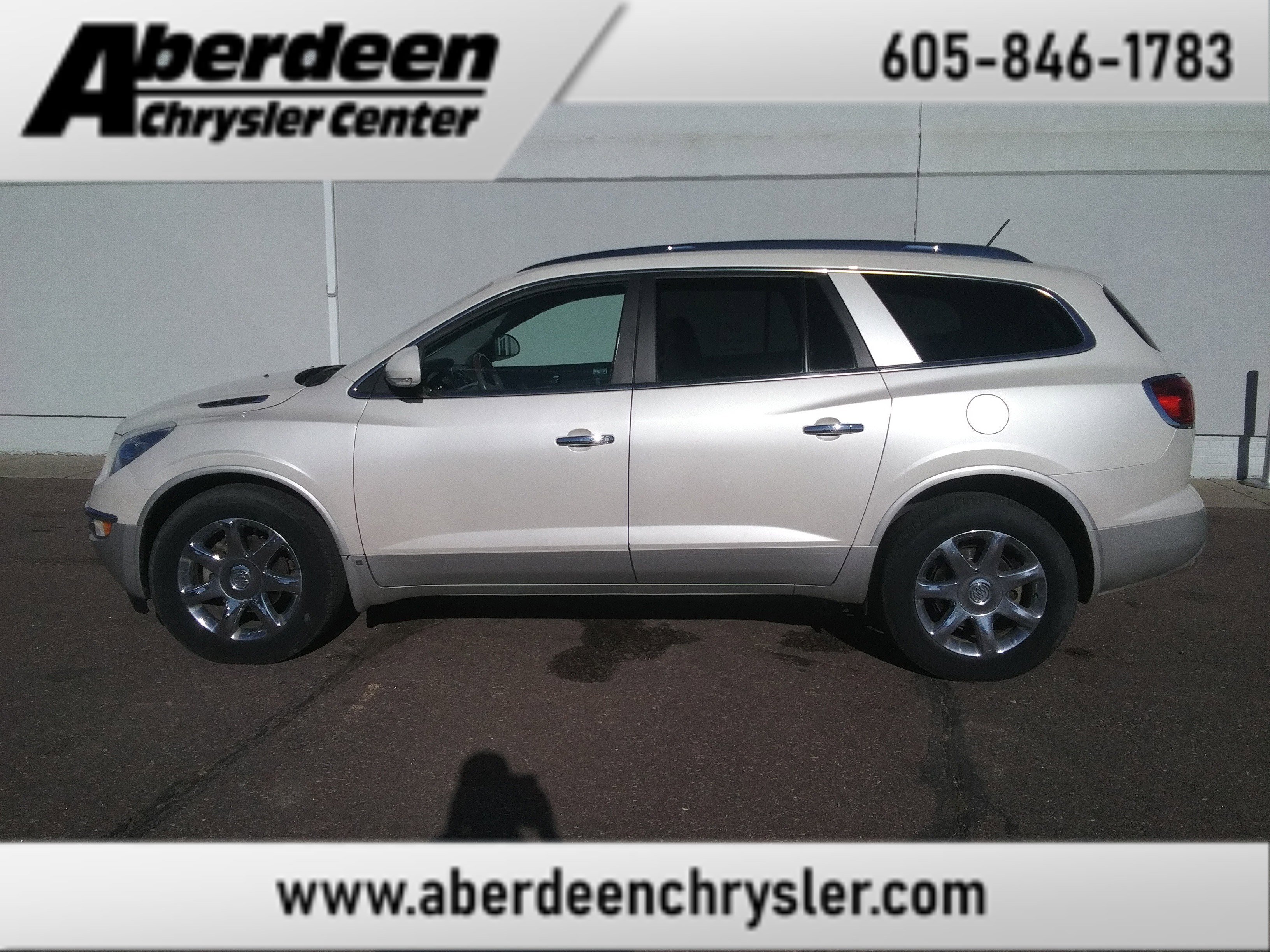 Used 2009 Buick Enclave CXL w/ Driver Confidence Package image 1