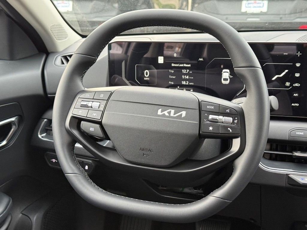 New 2025 Kia K4 EX image 7